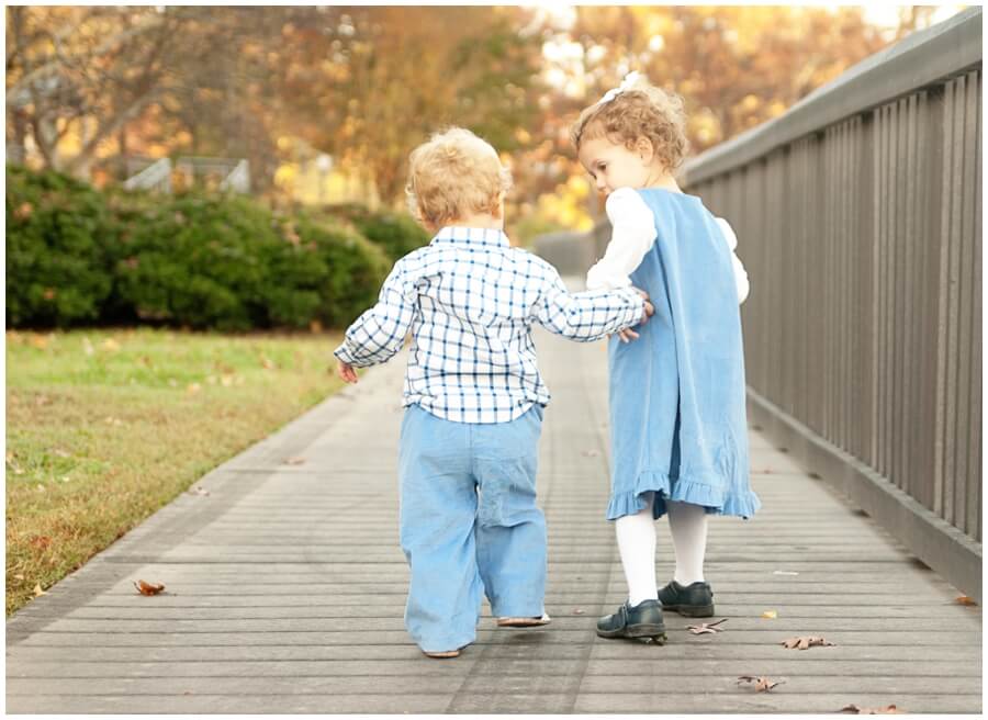Capturing Sibling Fun! {Lake Wylie Child Photographer}