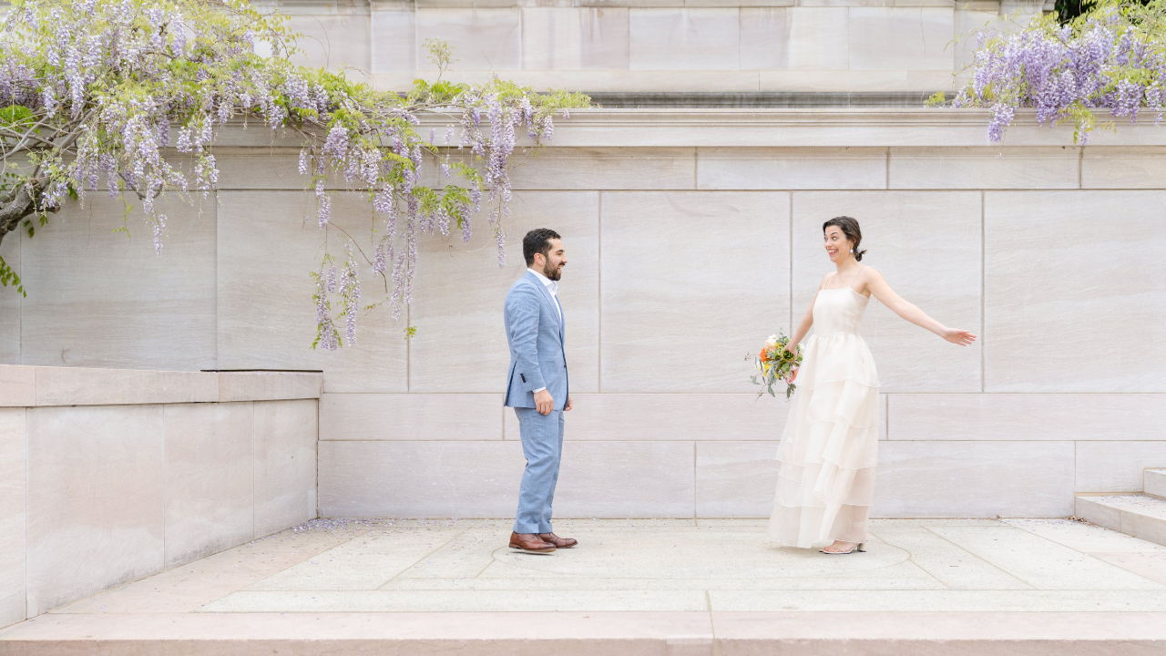 Washington DC courthouse elopement first look