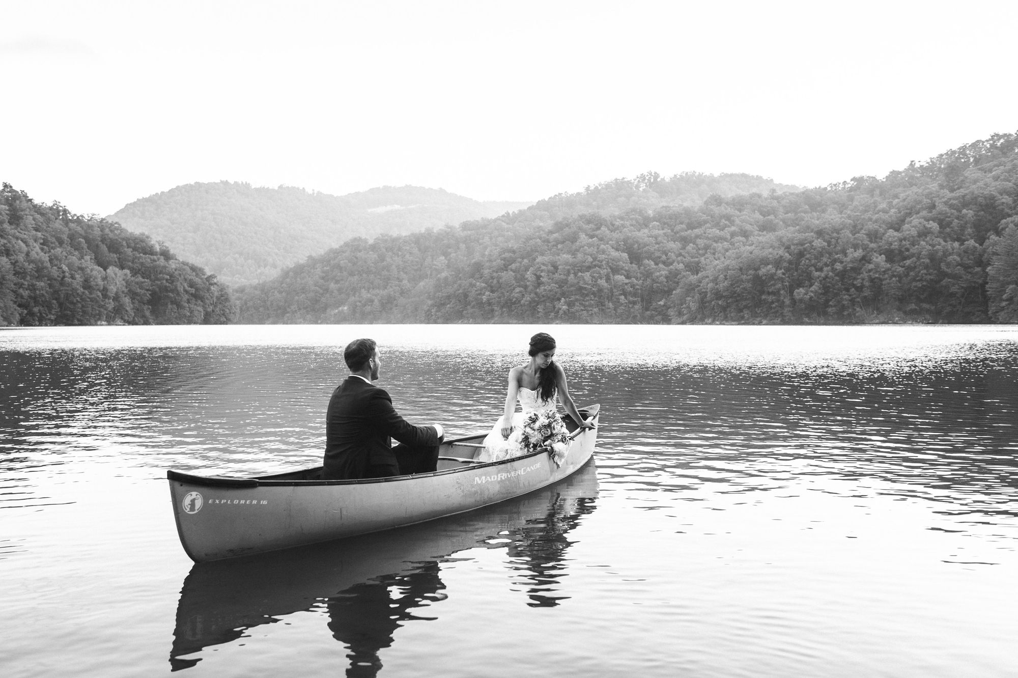morning-after-wedding-session-in-canoe 10